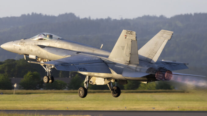 Boeing F/A-18 Hornet