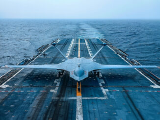 La Chine construit des porte-avions conçus pour des drones