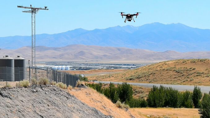 Les drones suspects près de bases militaires et lieux stratégiques