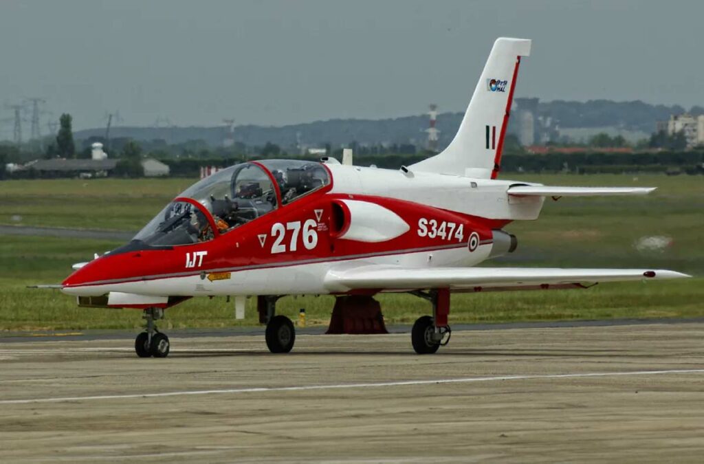 HAL HJT-36 Sitara (Star)