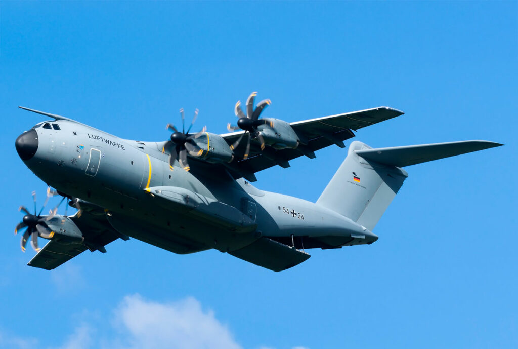 Airbus face à la réduction des commandes de l'A400M