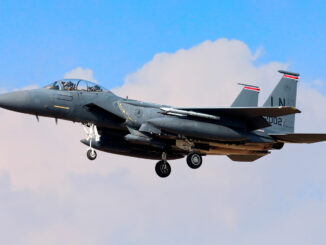 Le F-15E se modernise avec le Eagle Passive/Active Warning Survivability System